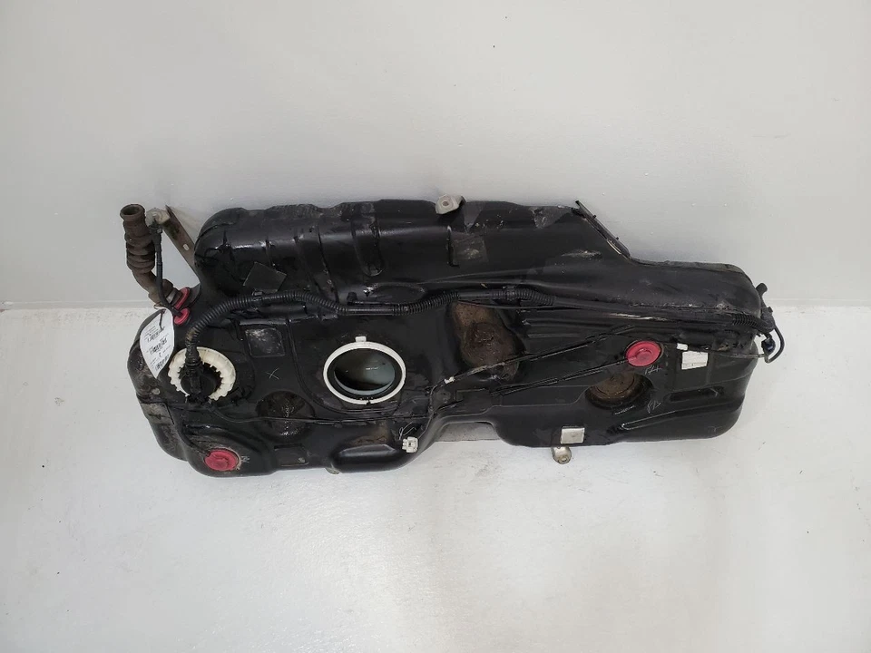 2004-2010 TOYOTA SIENNA Fuel Tank FWD 20 Gal 7700108060 04-10       - Image 4 of 4