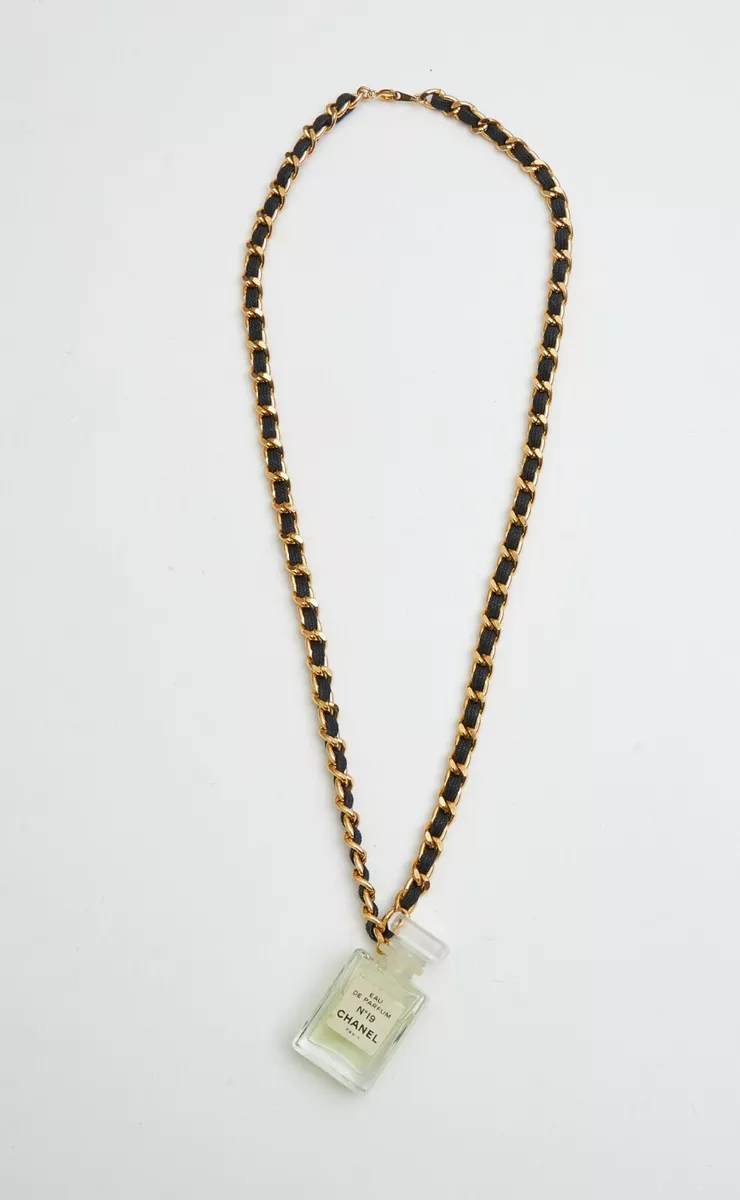 CHANEL Necklace n. 19 Eau de Parfume Pendant Glass, Gold and Black Chain