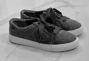 TORY BURCH Size 6.5 Marion Quilted Lace Up Sneaker Dovestone Felt Grey