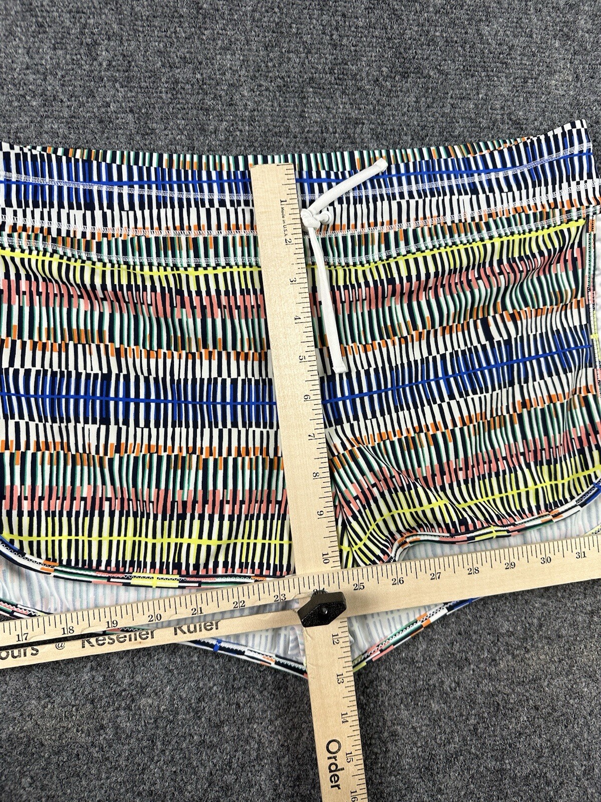 Athleta Digital Pattern Athletic Lined Short Shor… - image 4