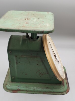 Vintage Columbia Family Scale, 24 lbs, by Landers Frary & Clark