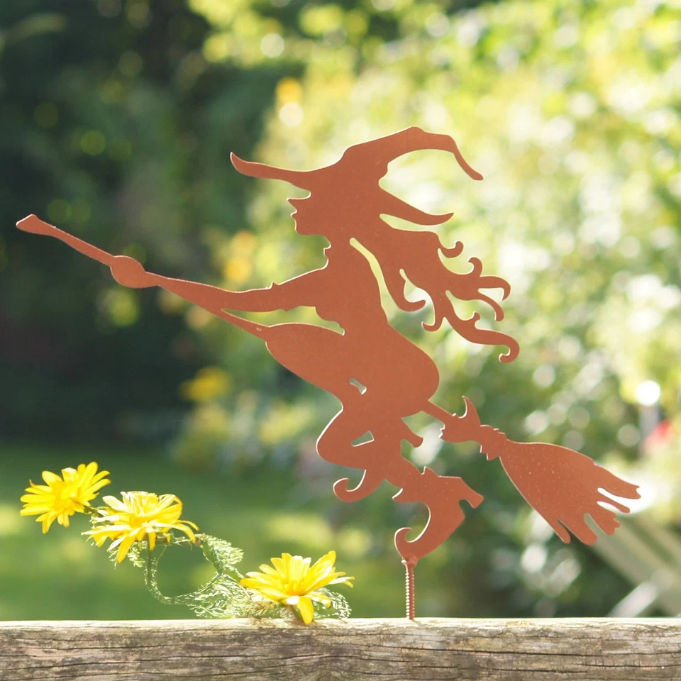 UNUS® Gartenstecker Hexe Hexenhaus Fledermaus Gartendeko Rostoptik Roststecker - Bild 4 von 4