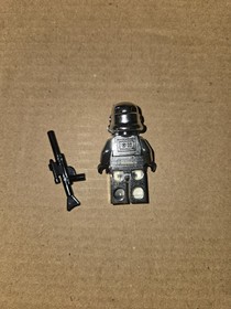 Lego Star Wars Chrome Silver Imperial Stormtrooper  #4591726-1 2009