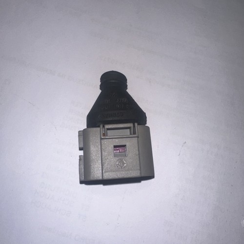 Stecker VAG 1J0973723G VW Audi Skoda Seat Anschlussstecker gebraucht
