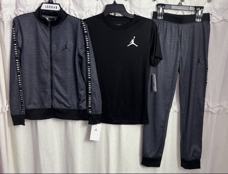 Nike Air Jordan Boys Full-Zip Jacket Jogger Pants Tracksuit Set GREY M 10/12 NWT