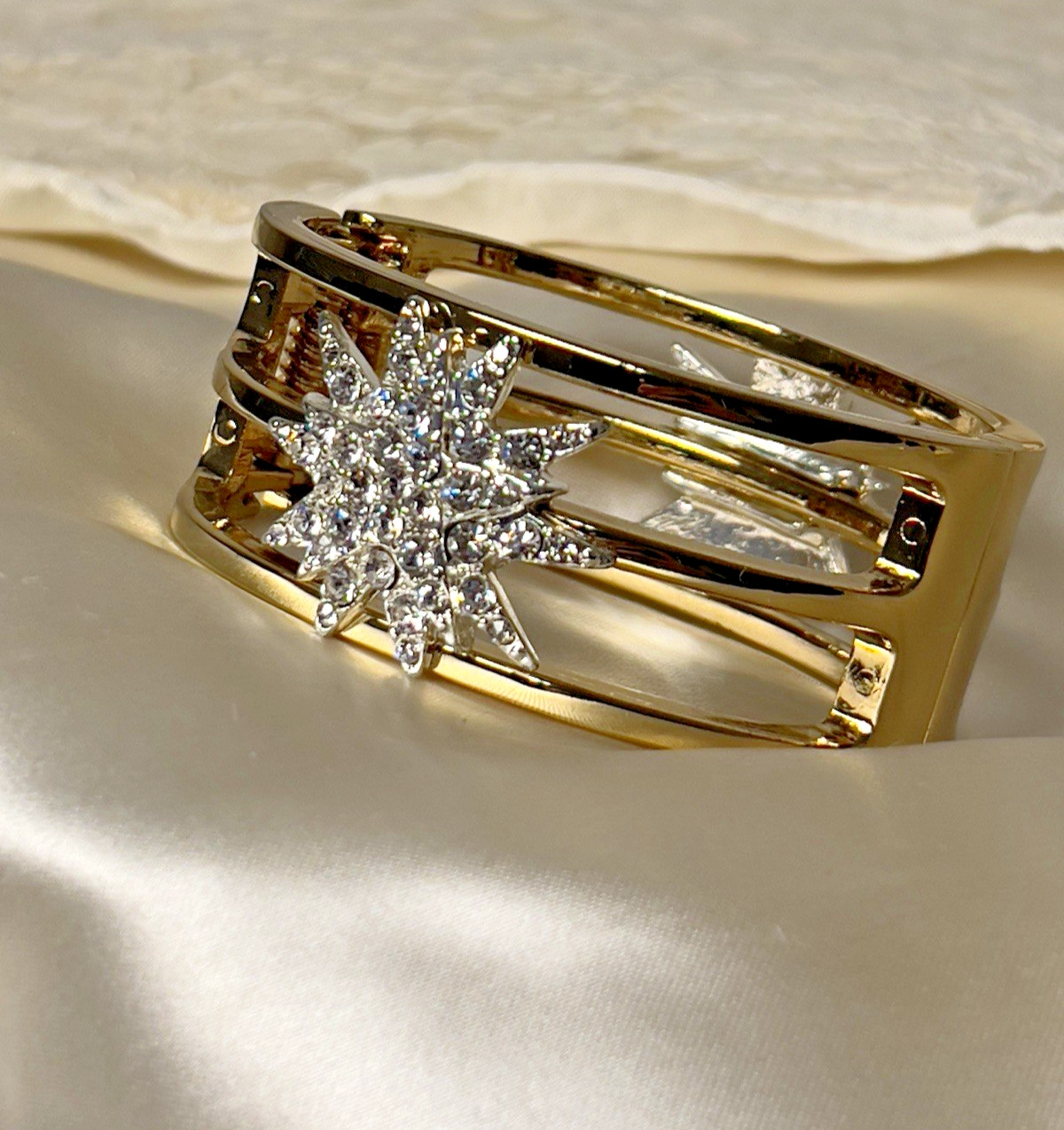 Vintage Gold Tone Starburst Rhinestone Hinged Bangle Bracelet–Bold & Radiant