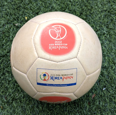 Vintage 2002 FIFA World Cup Adidas Santiago Football Size 5 Coca Cola Promo