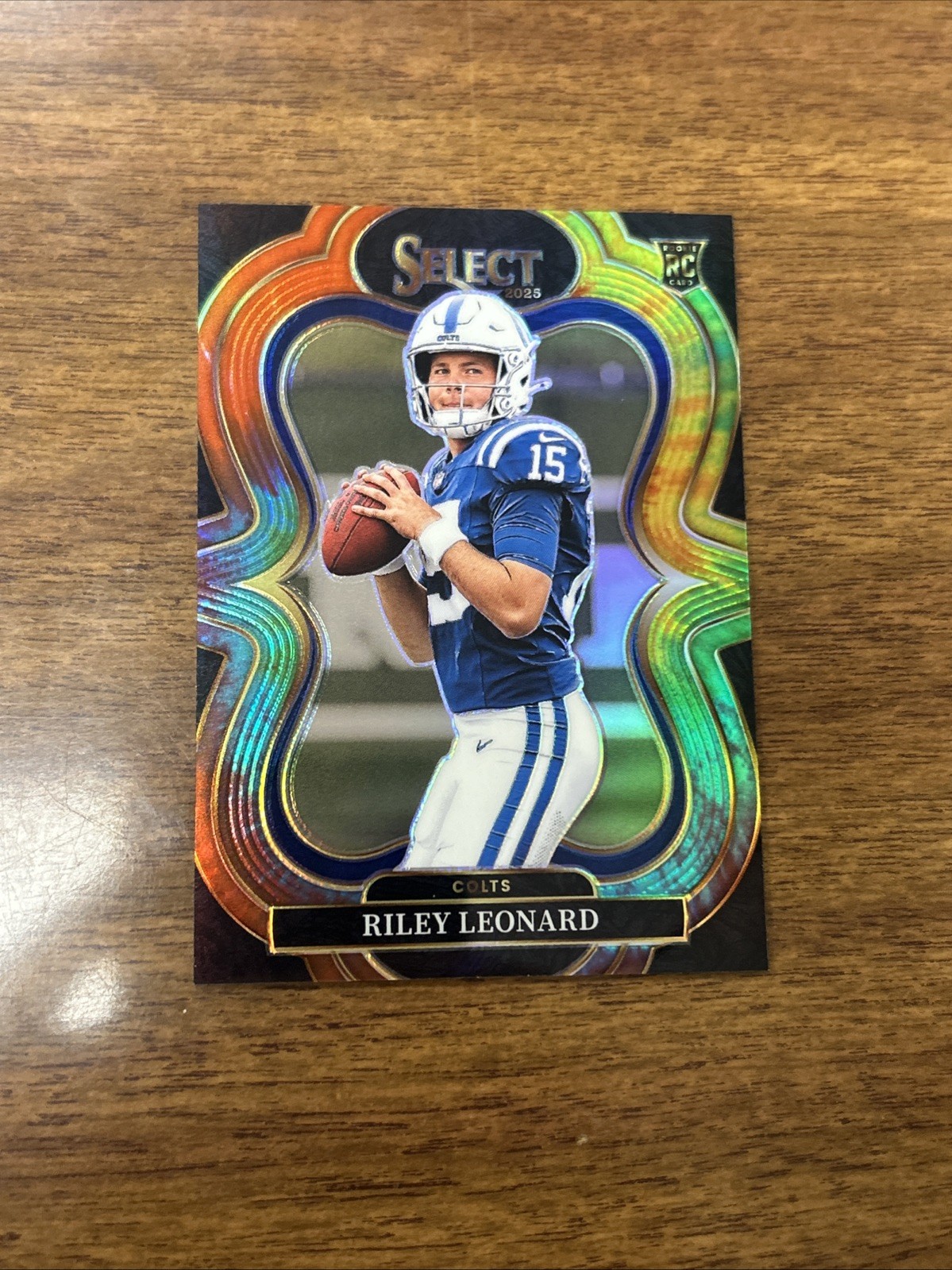 2025 Panini Select - Suite Level Riley Leonard #333 Tie Dye/25 Prizm (RC)
