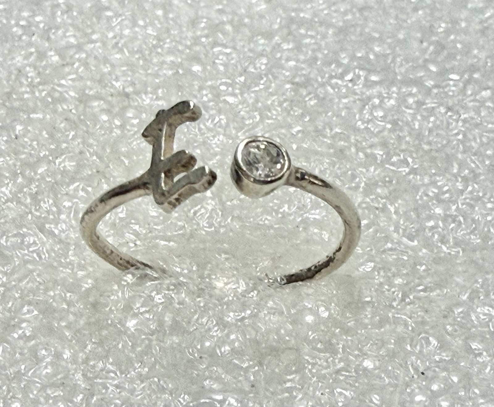 925 Sterling Silver & Clear Gem Initial “E” Adjus… - image 1