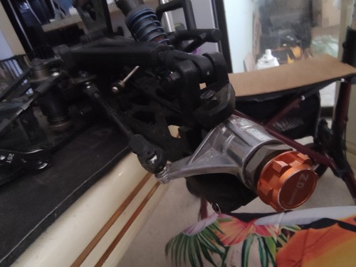 Ofna Jammin X1 CRT Brushless 1/8 Truggy Slider Roller - Picture 6 of 12