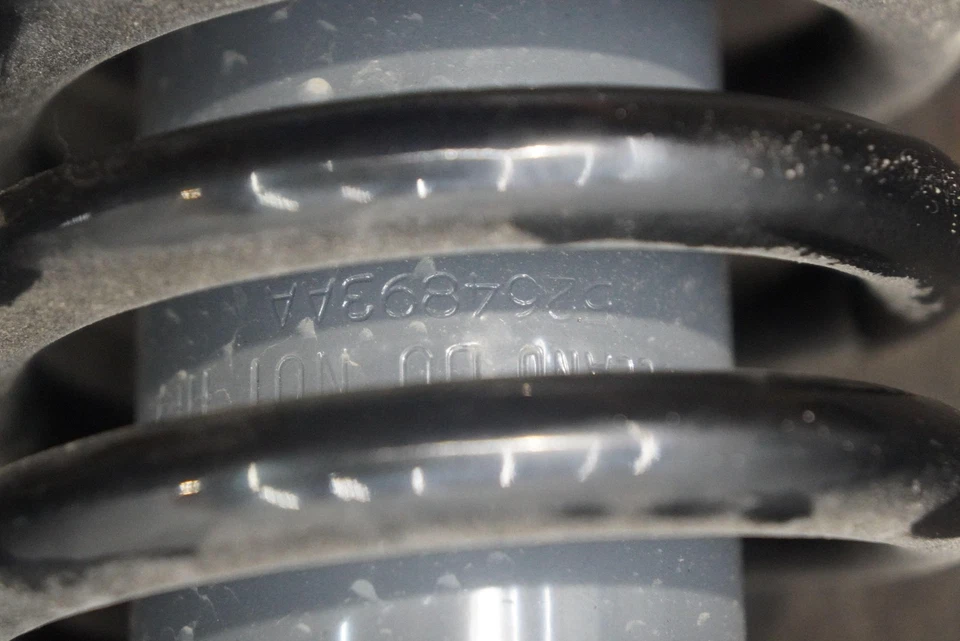 Amortiguador delantero muelle puntal bobina 5290906AB Chrysler Plymouth Prowler 00-02 Foto 4 de 4