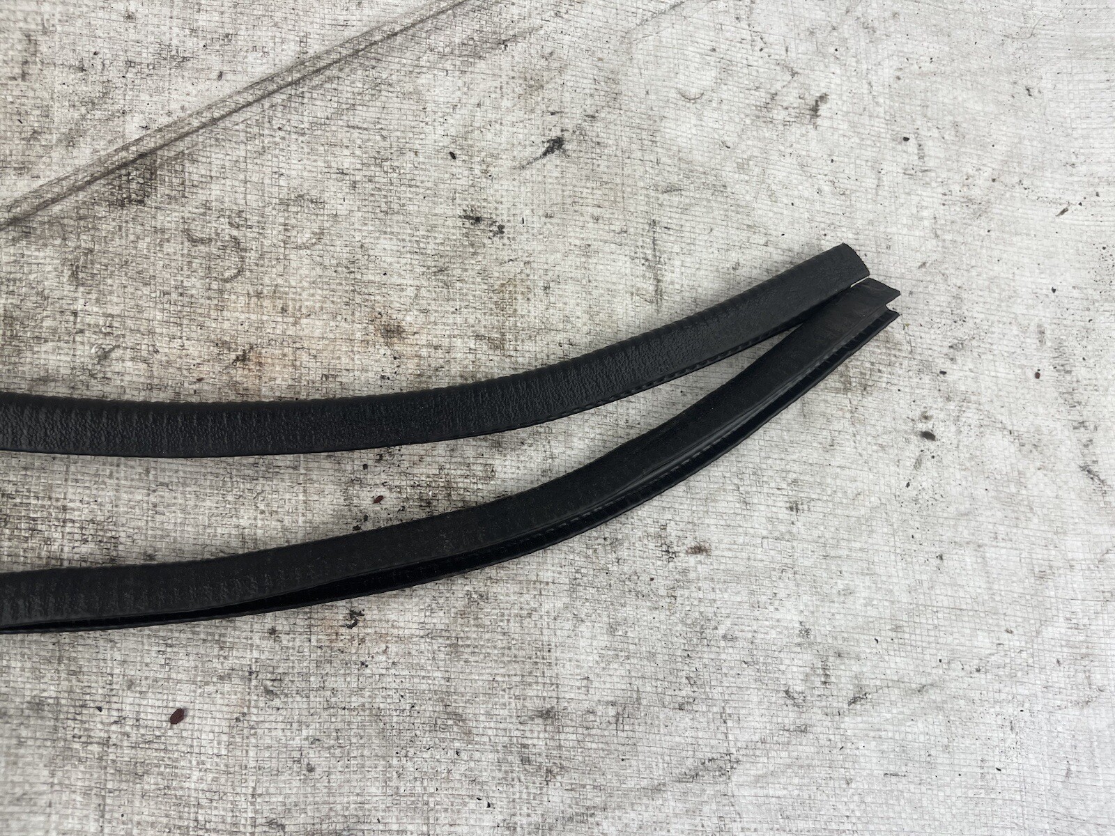 19902005 Mazda Miata Oem Door Jam Sill Rubber Seal Weather Strip NA NB