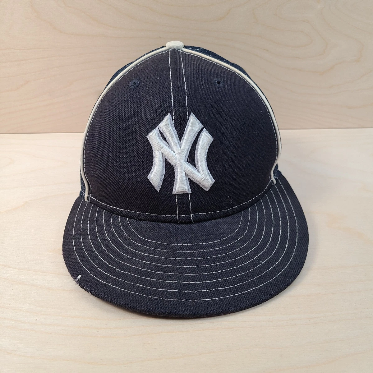 New York Yankees Hat Cap Size 7 1 4 Blue NY MLB Baseball New Era