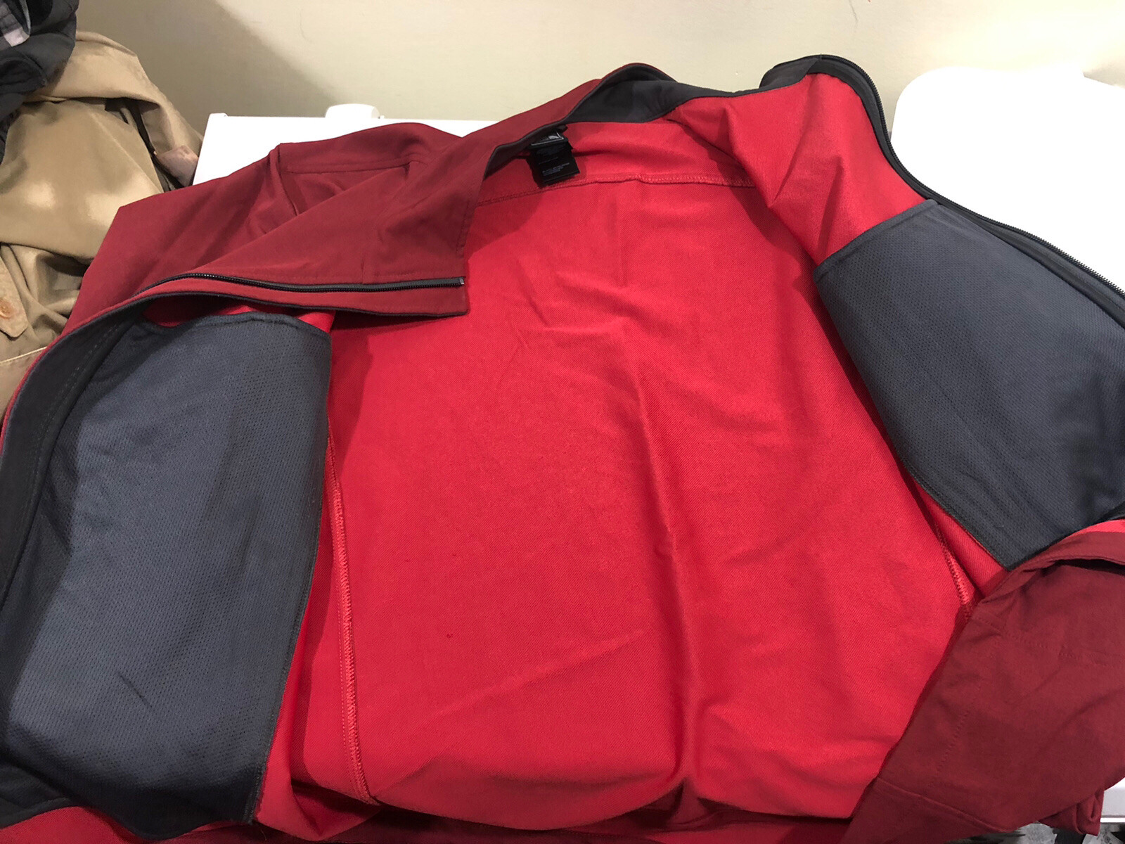 The North Face FlashDry RDT Softshell Lightweight… - image 4