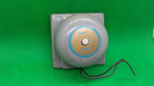 IGT Fortune 1 Jackpot Bell Assembly  -=SUPERFAST SHIPPING=- - Picture 1 of 3