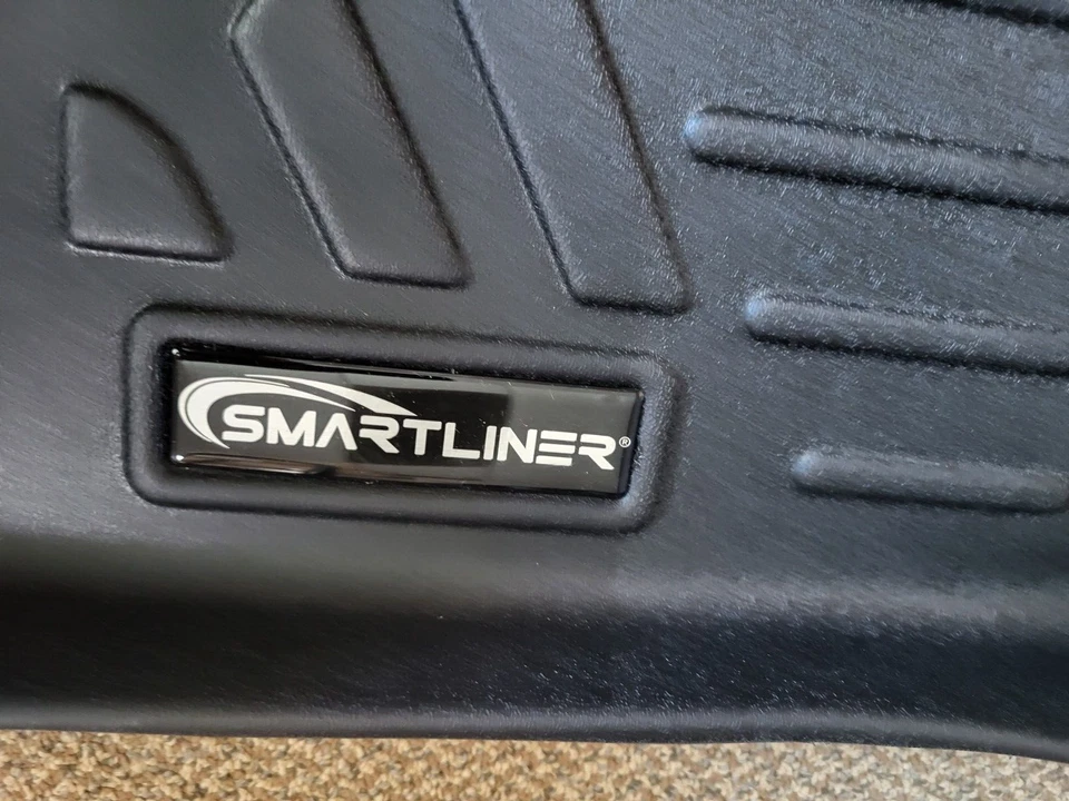 Maxliner Smartliner First & Second Row Floor Liners for 2021-23 Hyundai Santa Fe Foto 3 de 4