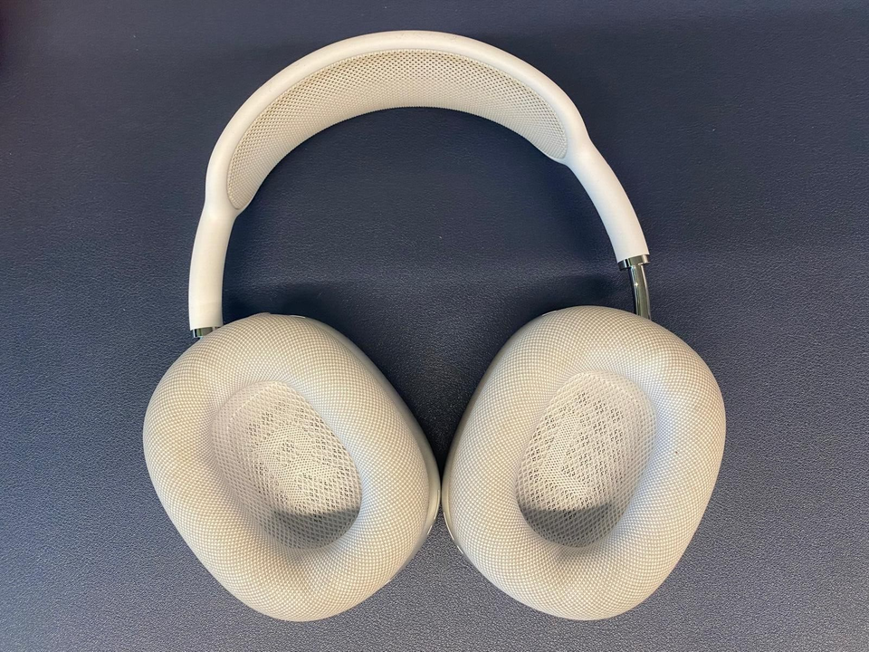 Apple Airpods Max Headphones (Silver) eBay