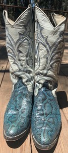 boa constrictor boots