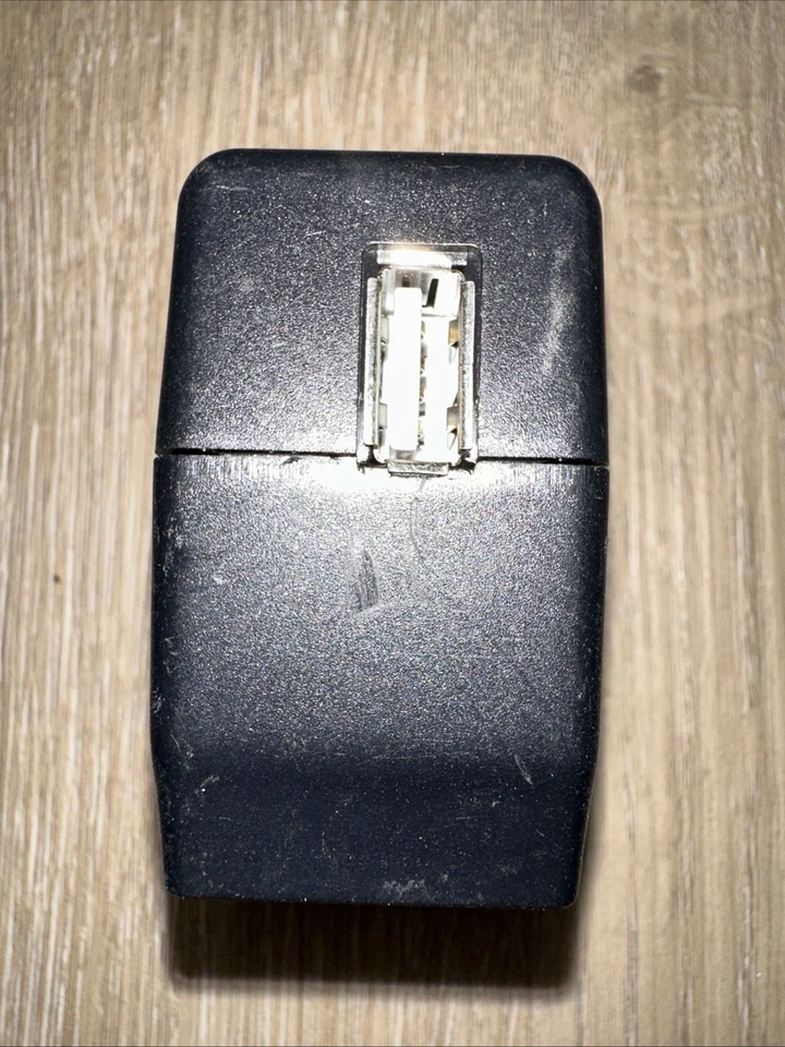 Pin Holder For Cobra CM-110-020 Locking Desktop - Image 3 of 4