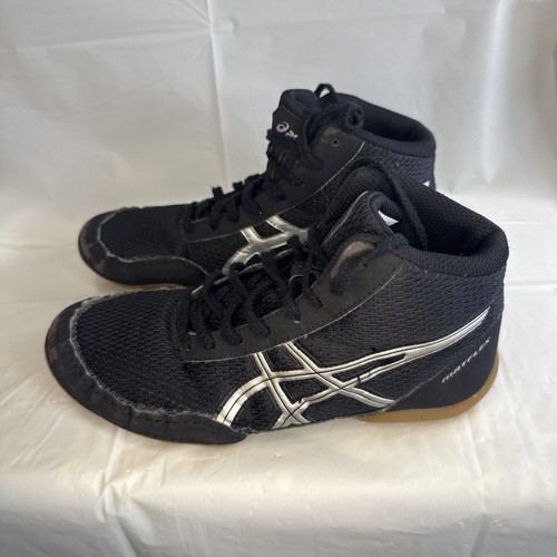 ASICS Youth Matflex 5 Wrestling Shoe brand new size 3 .5- C545N - Black Silver