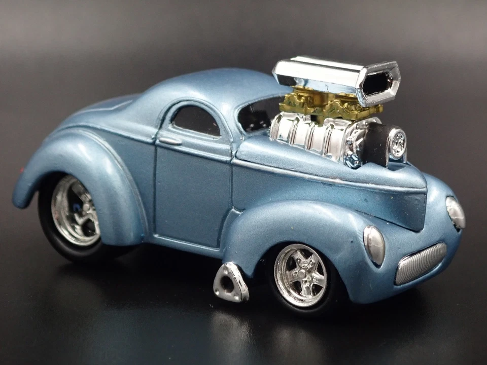 1941 Willys Coupe W/Blower Nhra Rare 1:64 Scale Diorama Diecast Modelo Coche - Imagen 2 de 4