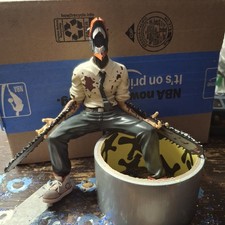 Banpresto Chainsaw Man Vibration Stars statue figure.