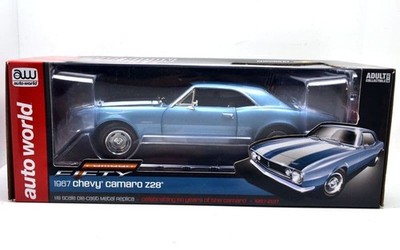 1967 Chevy Camaro Z28 Diecast Car 26cm Open Doors Hood Trunk 1/18 Auto World