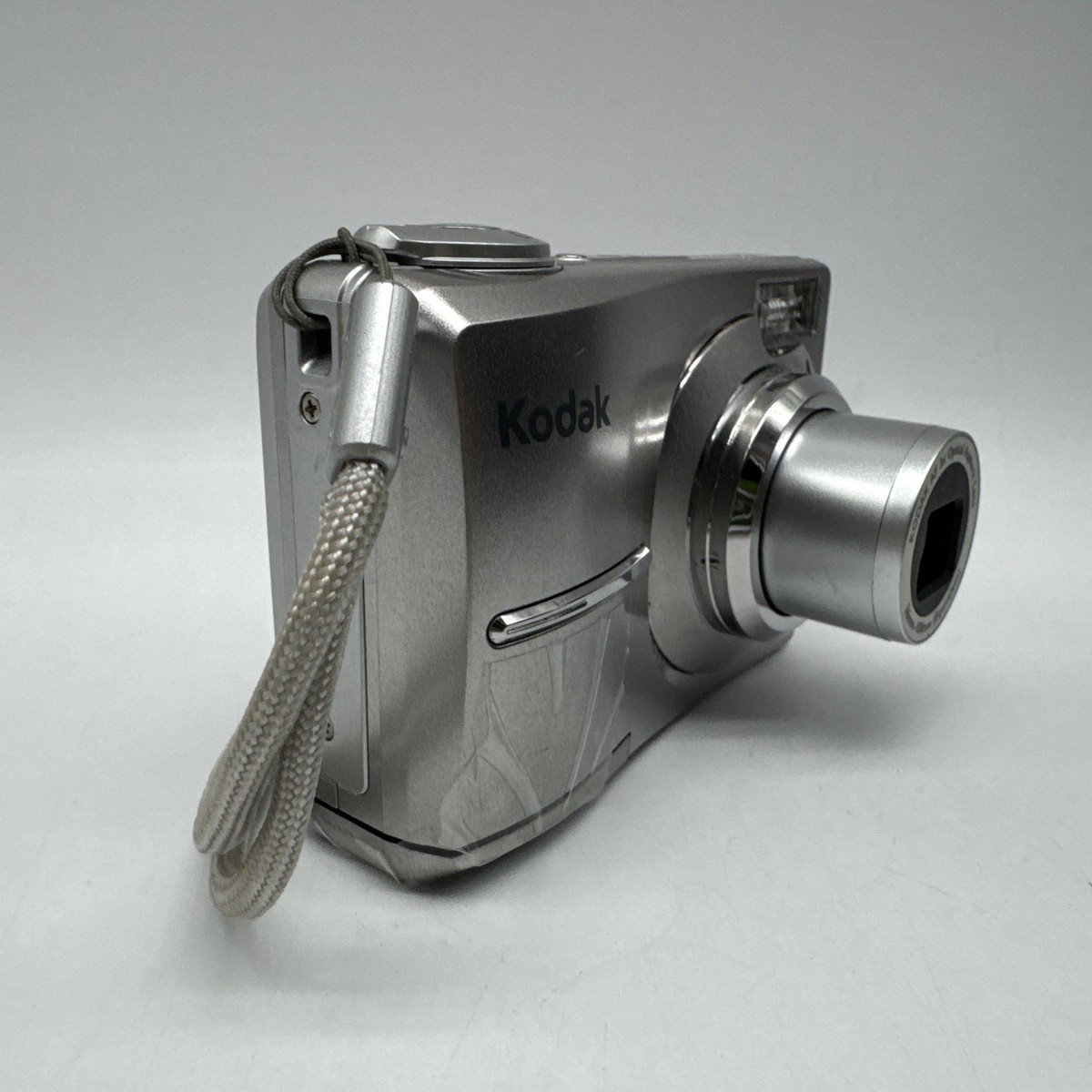 Kodak EasyShare C713 Digital Camera 7.0 Megapixel 3x Optical -READ