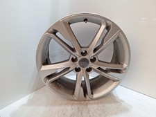 2019 AUDI Q3 audi q3 19" alloy 7 x 19 et 43 wheel has marks to all spoke and pai