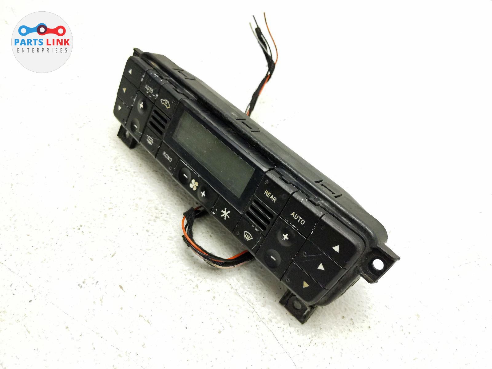 2007-19 MASERATI GRANTURISMO DASH CLIMATE CONTROL SWITCH PANEL BUTTONS PLUG M145