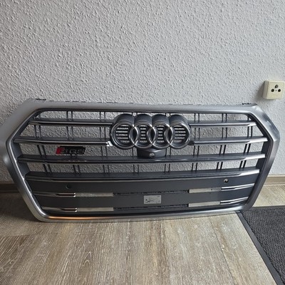Audi SQ5  Kühlergrill Vorne PDC Schwarz