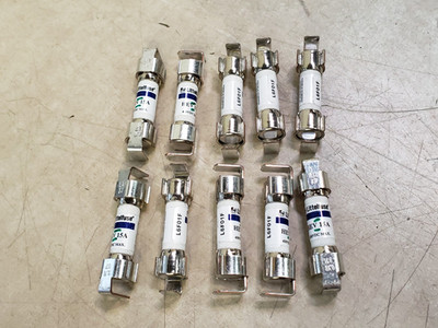Lot of 10 - Littelfuse 0HEV015.ZXPCBL Fuse HEV 15A L6F01F With Brackets