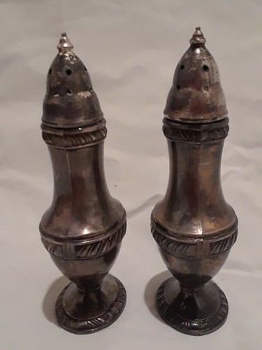 Poole Silver Co. 547 Silver Plate Salt and Pepper Shakers Kitchenware - Picture 4 of 6