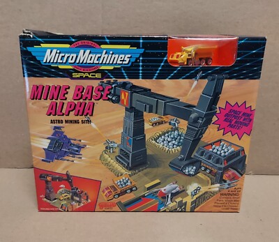 Micro Machines Space Mine Base Alpha Playset Galoob 1993