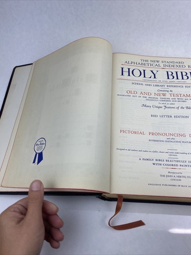 Vintage Holy Bible 1949 Hertel Blue Ribbon New Standard Reference Red Letter KJV - Picture 6 of 24
