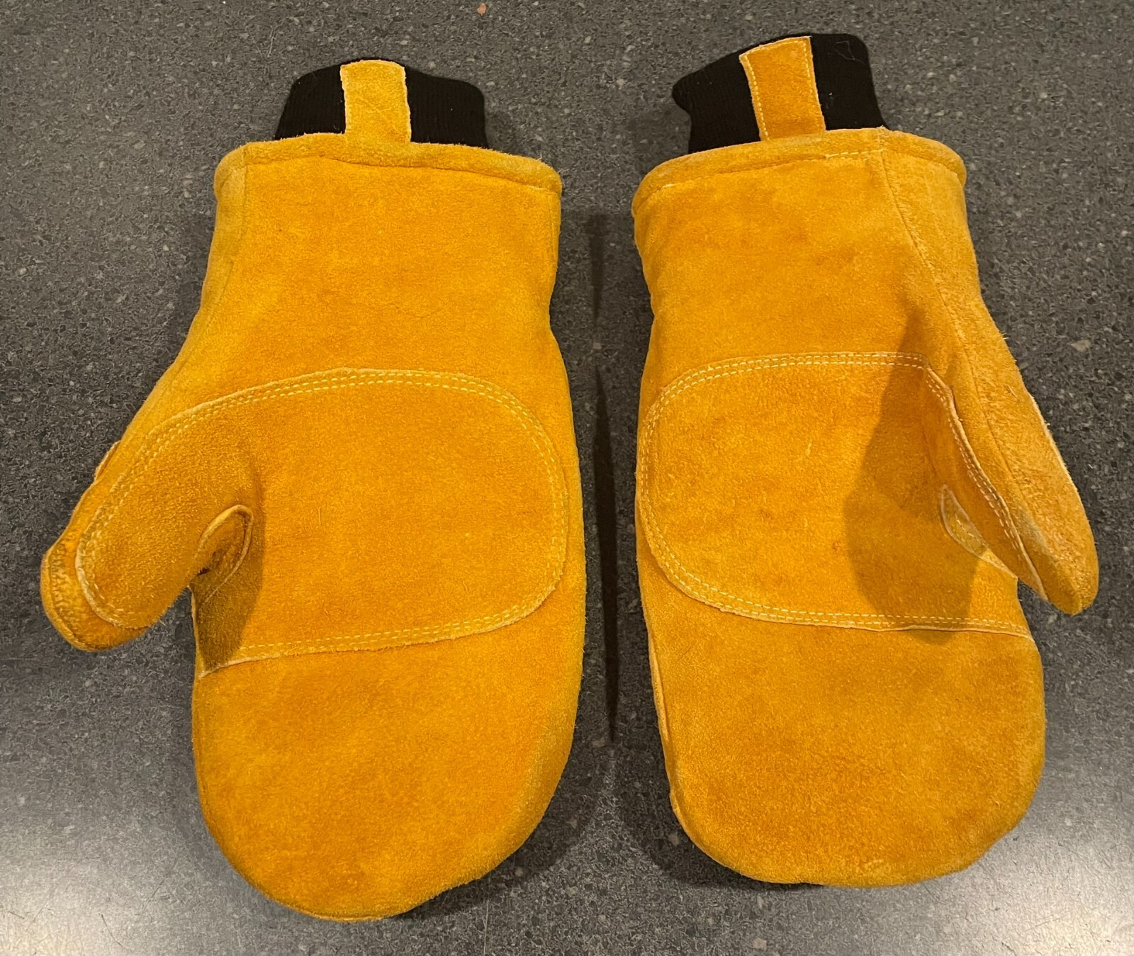 RefrigiWear 0317 Large L Lined Fiberfill Insulated Cowhide Leather