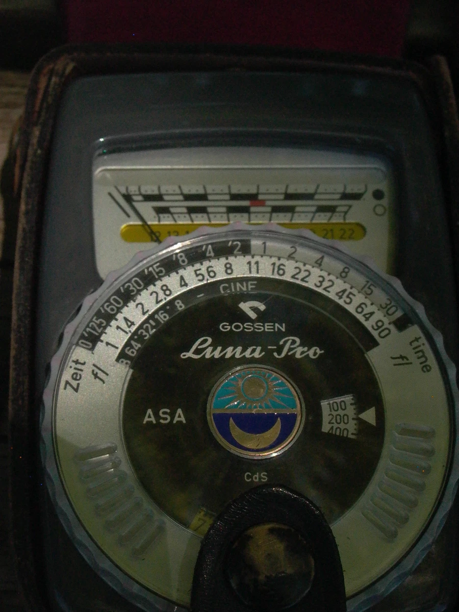 西ドイツ製 GOSSEN LUNA-pro 露出計 中古品 西ドイツ製 GOSSEN LUNA-pro 露出計 中古品 Gossen Luna Pro Light
