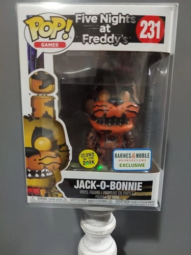 Funko Pop! Vinyl: Five Nights at Freddy's - Bonnie the Rabbit - (Glow , Orange)
