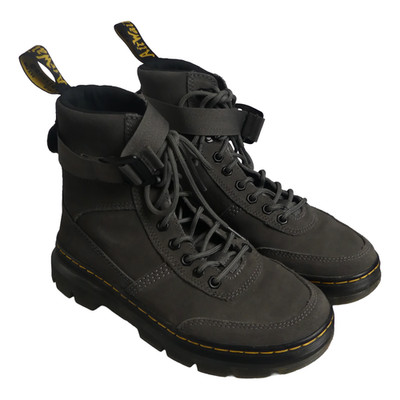 Dr. Martens Unisex Combs Tech Mode-Stiefel Grau Größe 40 Passform für Breit