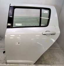 Porte arrière et accessoires Suzuki SWIFT