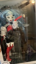 2022 Monster High Collectors Ghouluxe Ghoulia Yelps It's just missing the purse