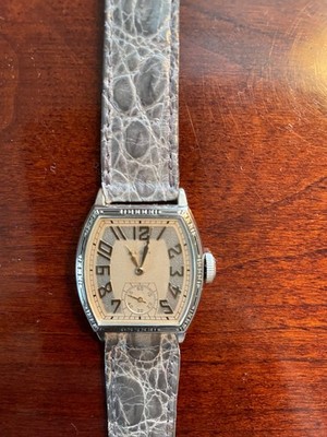 Elgin Clubman Solid White Gold 14K Beautiful Art Deco Wristwatch