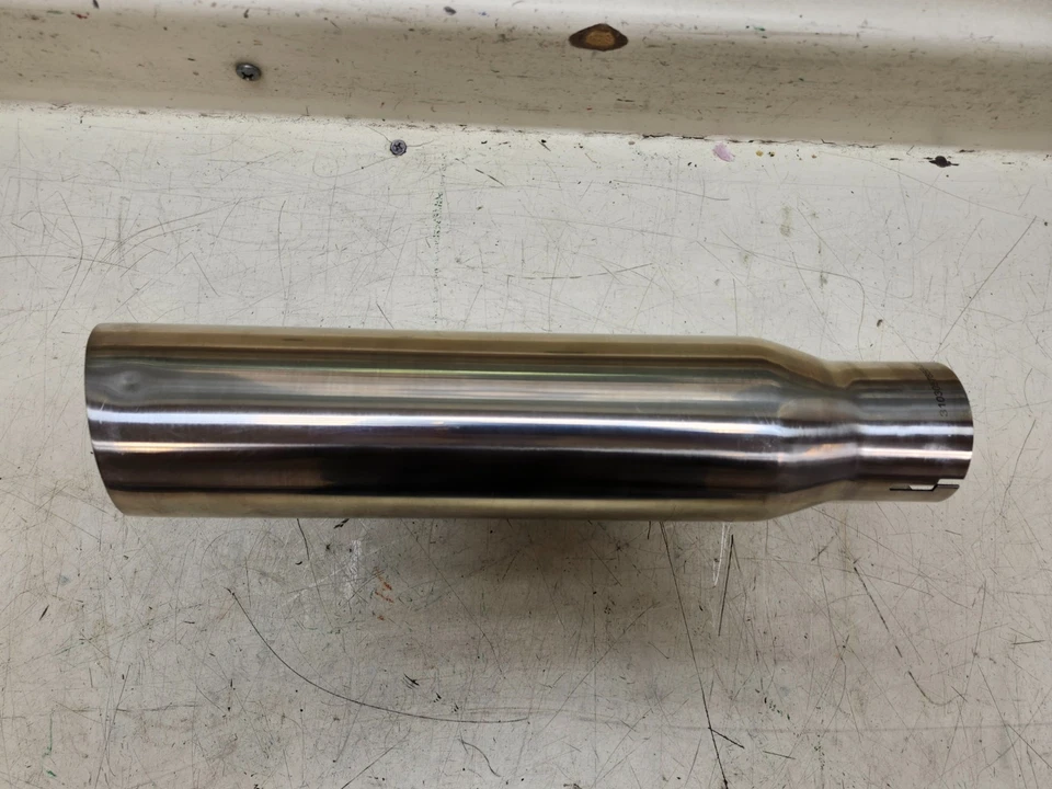 Punta de escape SLP Performance redonda pulida de 2,50 pulgadas P/N: 3-25-AA Foto 2 de 4