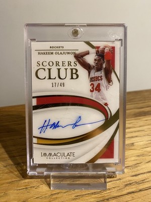 2020-21 Panini Immaculate Hakeem Olajuwon Scorers Club Signatures NBA Auto 17/49