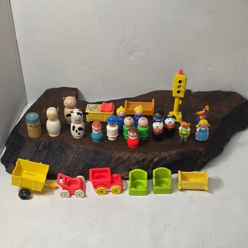 Vintage Fisher Price Little People Lot Wood & Plastic Figures Furniture 26 Pc