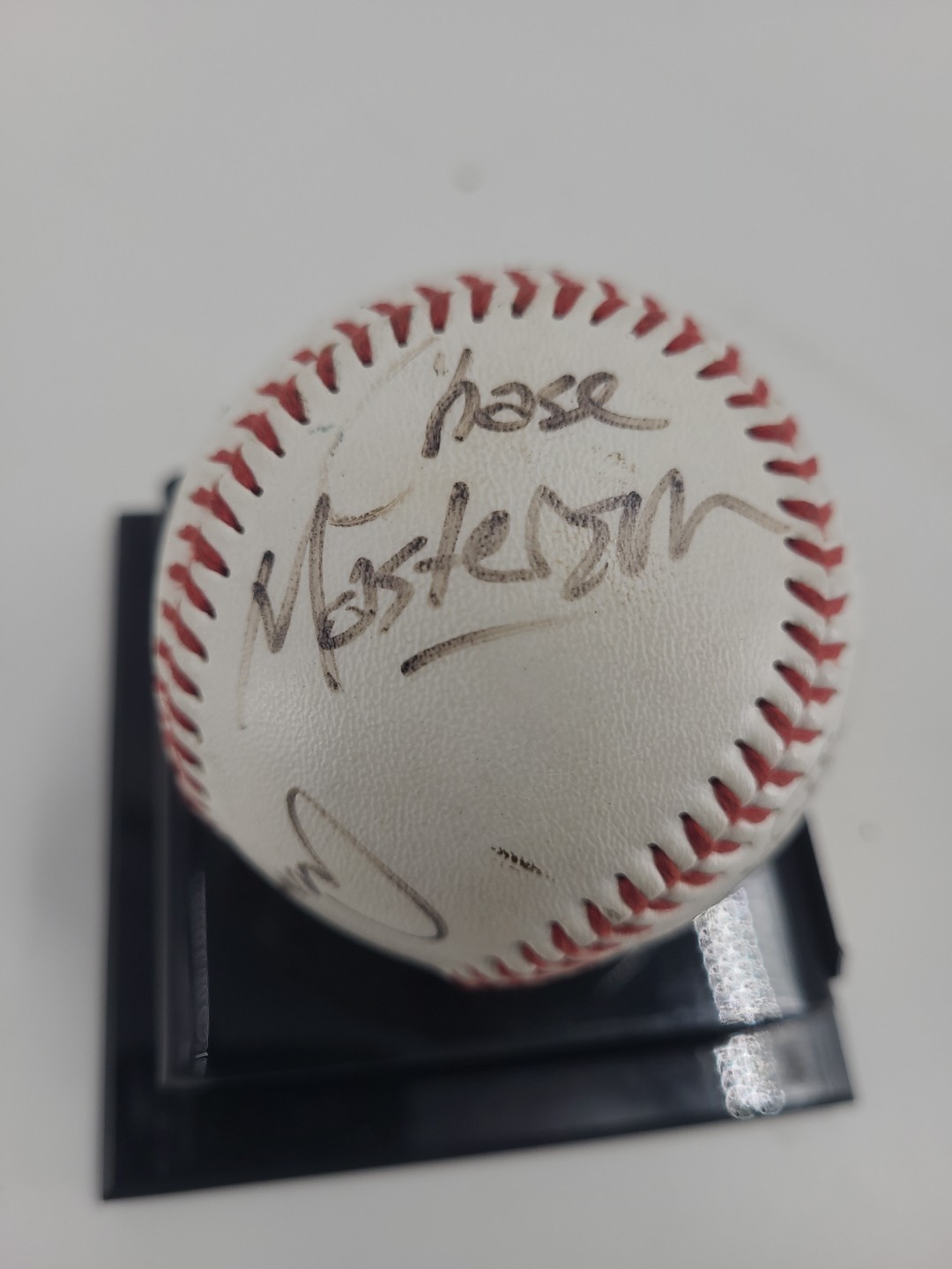 Rare/JSA authenticated Star Trek Deep Space Nine Baseball signed