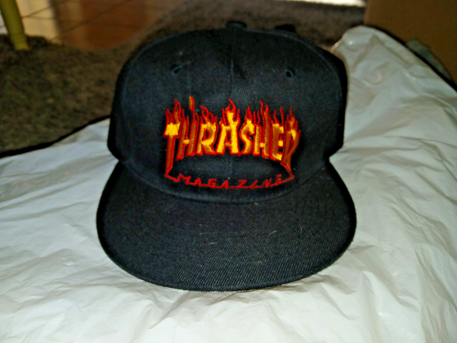 Thrasher Magazine Flame Embroidery Snapback Skateboard Hat BLACK