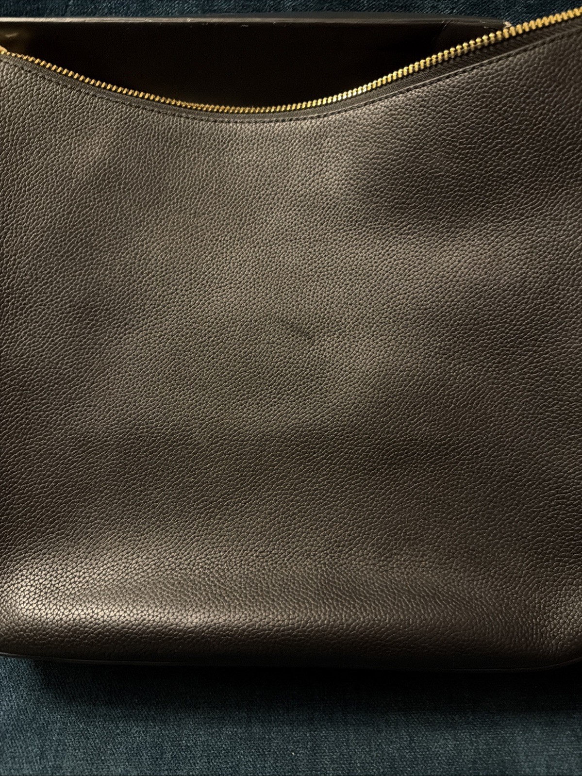 Kate Spade Liv Hobo Shoulder Bag Black Pebbled Leather- Missing Long Strap BN image 5