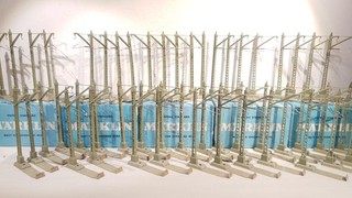 Märklin H0 7009 Mast für Fahrleitung 50 Stück Oberleitungsmast M Gleis Konvolut