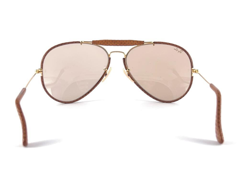 VINTAGE RAY BAN TAN PERFORATED LEATHERS OUTDOORSMAN 62MM B&L